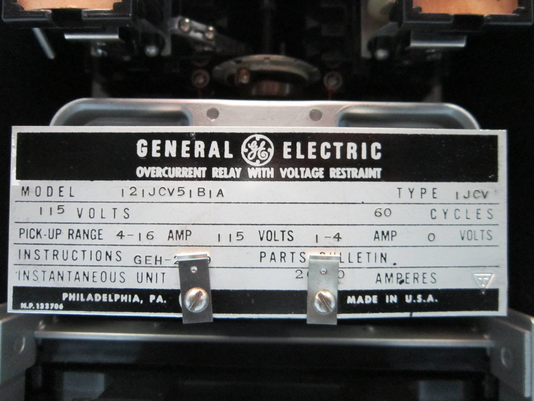 General Electric 12IJCV51B1A Overcurrent Relay with Voltage Restraint
